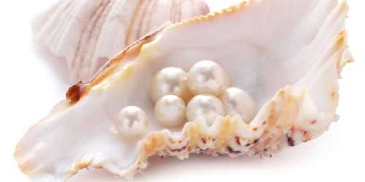 History, Meaning, Buying Guide, and Jewelry of the June Birthstone Pearl